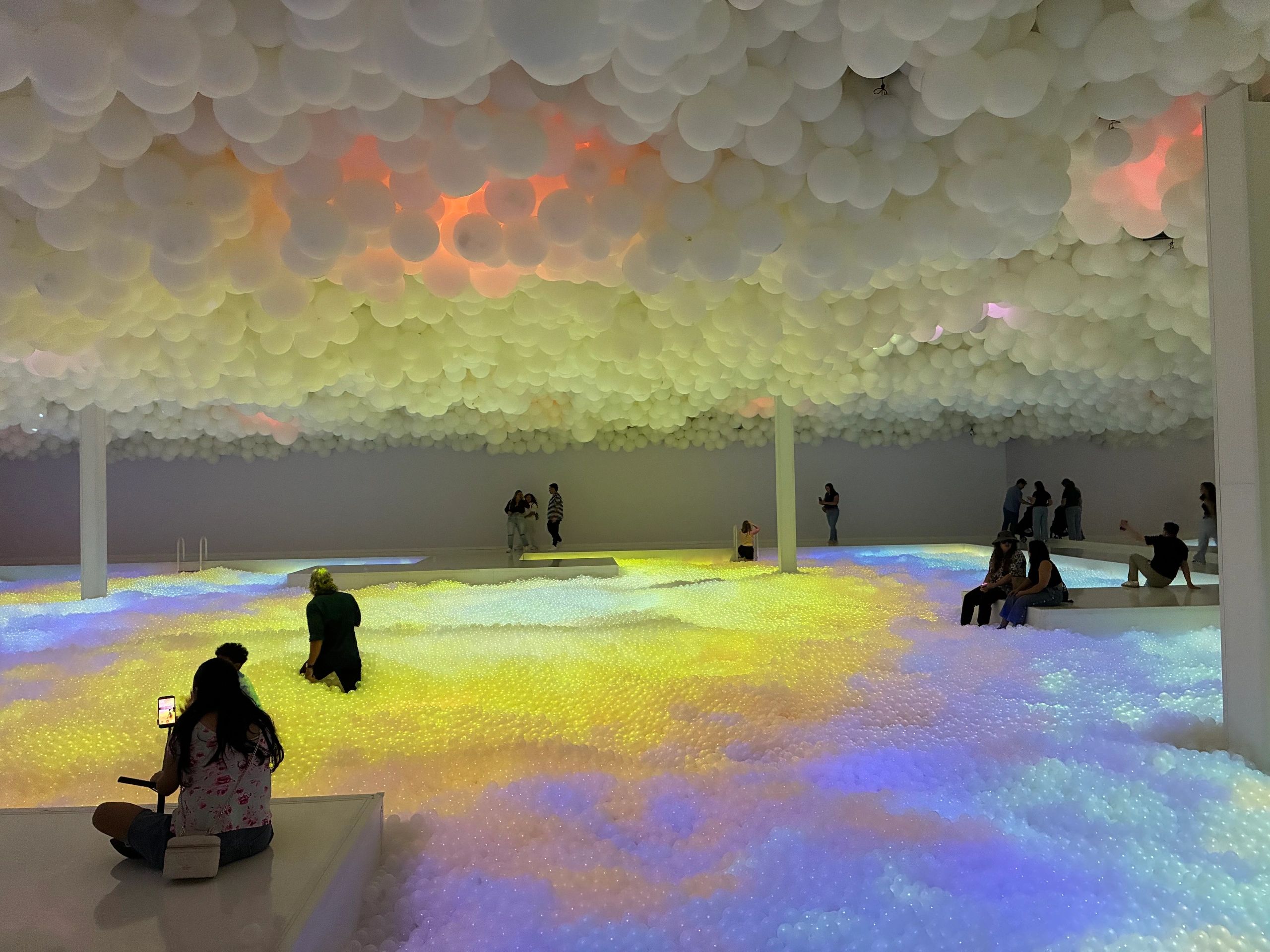 Pop Air Art is Inflatable Exhibition at the Miami Balloon Museum